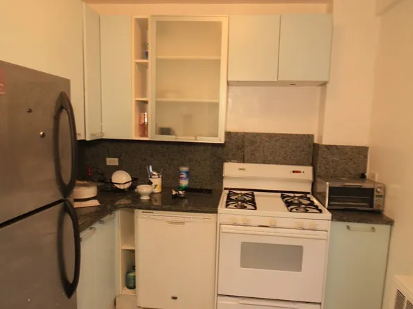 116 Central Park South 6G image 3 of 6