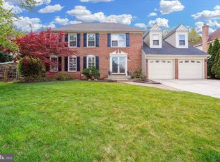 14801 Sun Meadow Ct, Centreville, VA 20120