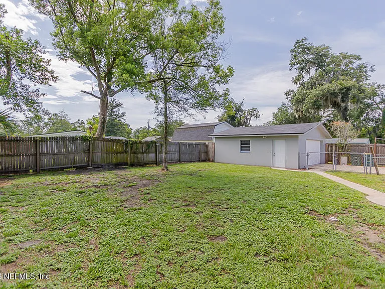 848 Glynlea Rd — Photo 28
