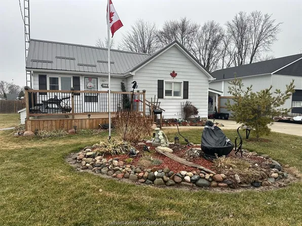 7083 Base Line, Chatham Kent, ON N8A 1A3