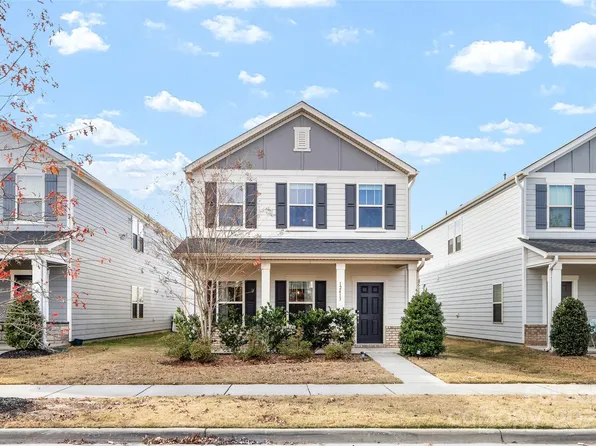 12413 Larue Ln, Huntersville, NC 28078