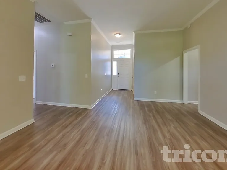 12 New Stock Ct — Photo 2