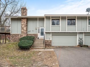 7865 Yucca Ln N, Maple Grove, MN 55311