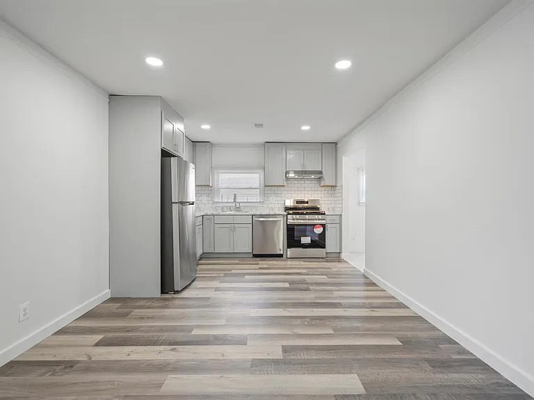 1741 E Woodward Heights Blvd #2 — Photo 6