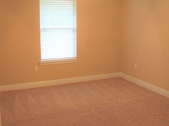 2nd image of 1798 Twin Pine Blvd