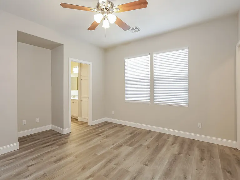 5367 Flowing Spring St — Photo 9