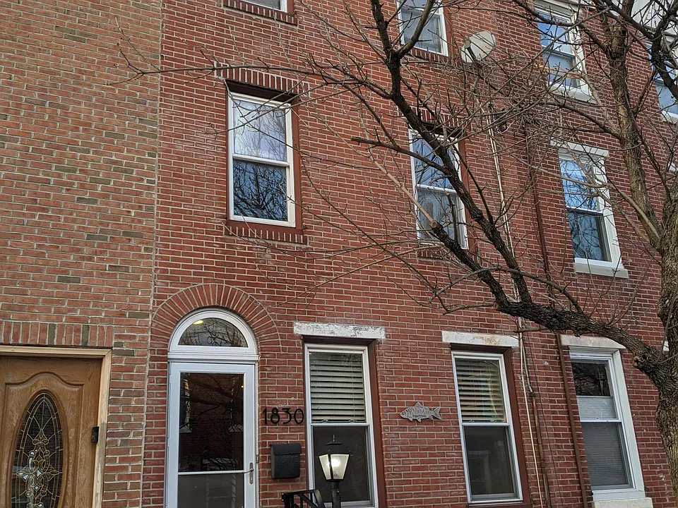 1830 Cedar St