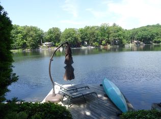 13 Cupsaw Dr, Ringwood, NJ 07456