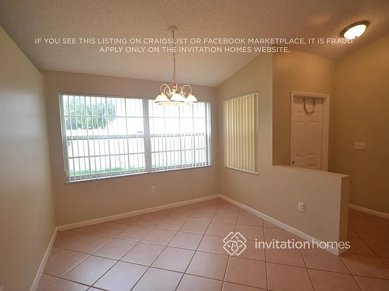 1457 NW 156th Ave — Photo 3