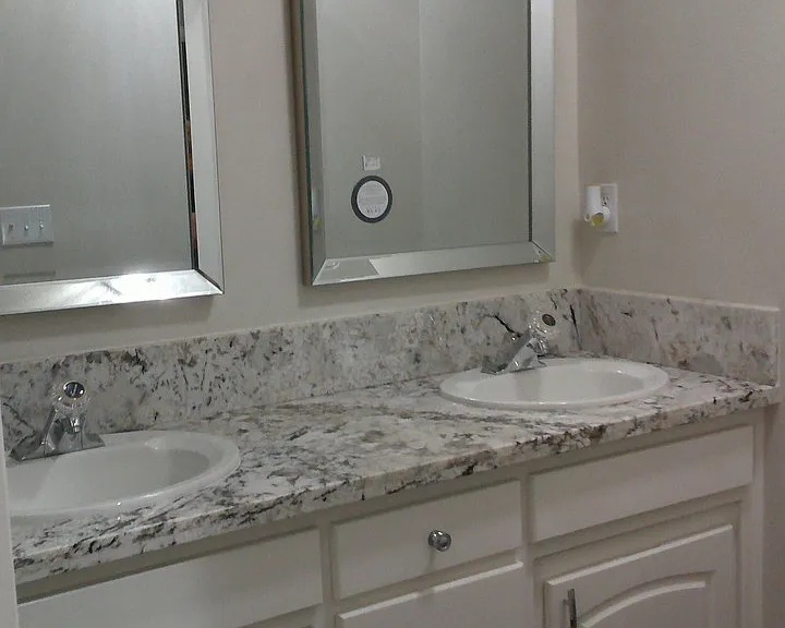 1923 E Desert Island Dr — Photo 9