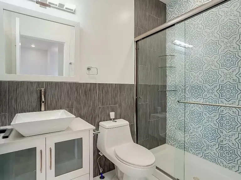 251 Manhattan Ave #1 — Photo 11