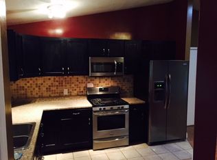 8 Winter Hill Ct, O'Fallon, MO 63366