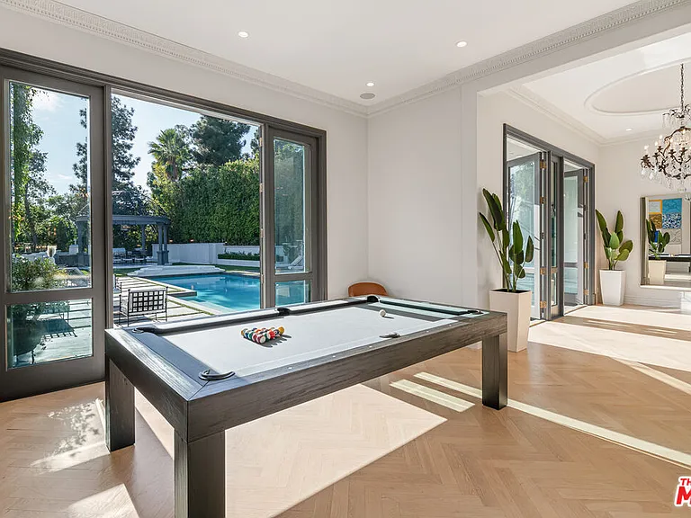 402 Doheny Rd — Photo 21