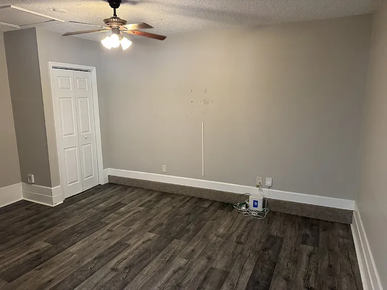2120 Blair Rd — Photo 9