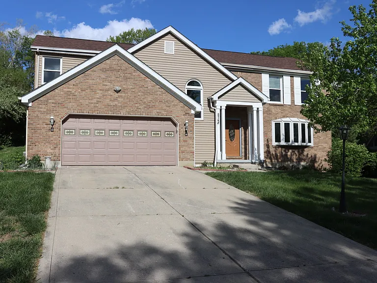 Rupp Farm Dr — Photo 2