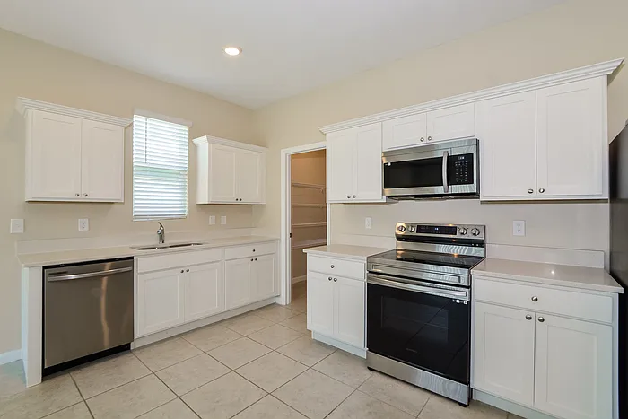 302 Cartee Ln — Photo 8