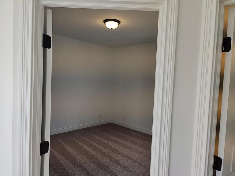 7020 Pickett Pl — Photo 13