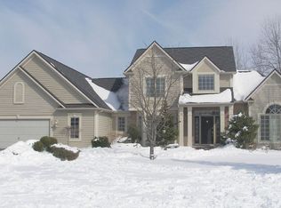 1238 Thistleberry Ln, Webster, NY 14580