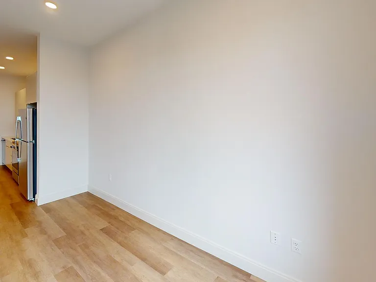 959 Dorchester Ave #409 — Photo 5