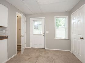 7415 Elton Ave Cleveland, Oh. 44102