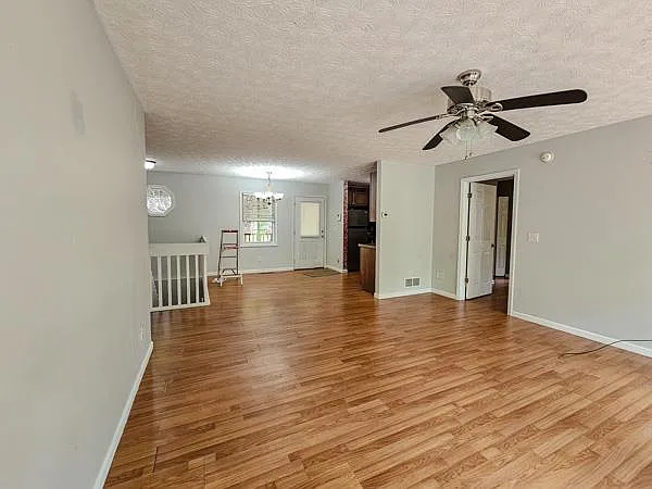 48 Rose Ct — Photo 15