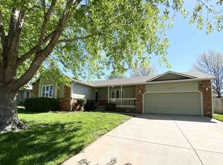 4250 N Country Ln, Wichita, KS 67220