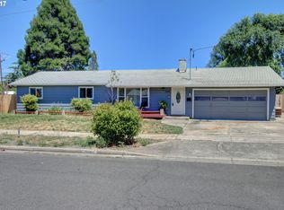 2080 Melody Ln, Medford, OR 97504