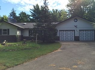 2440 Red Pine Dr, Plover, WI 54467