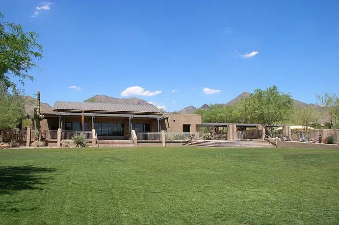 10490 E Acoma Dr — Photo 29