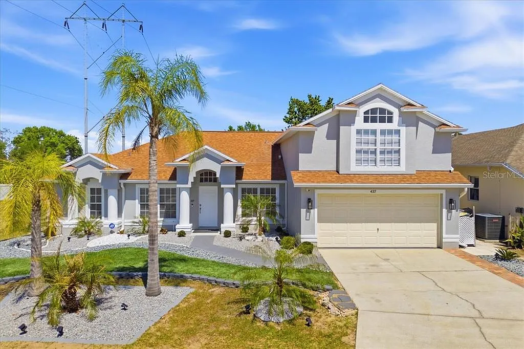 5 bed, 3.0 bath, 2783 sqft, $5,300 — Photo 1
