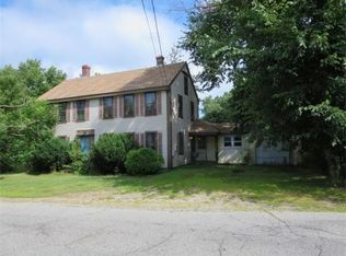 284 W Main St, Millbury, MA 01527