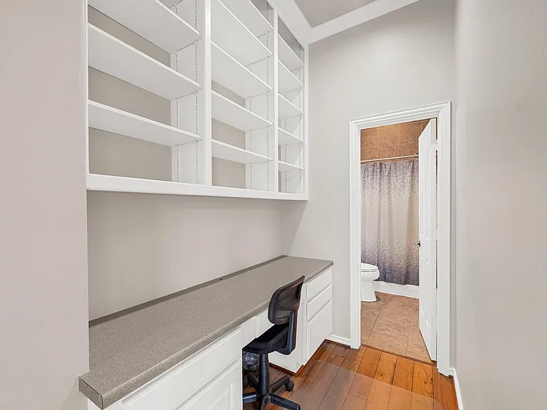 6118 Berwick Ln — Photo 19