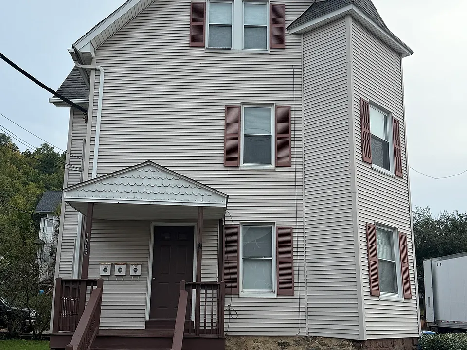 1706 Thomaston Ave #2