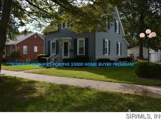 1316 13th St, Highland, IL