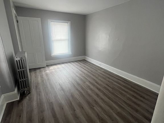 5th image of 103 N Main St APT B