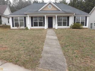 413 Foot Log Ln, Hogansville, GA 30230