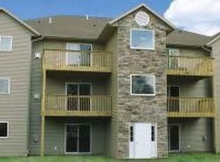 2015 Rockford Rd SW APT 12, Cedar Rapids, IA 52404