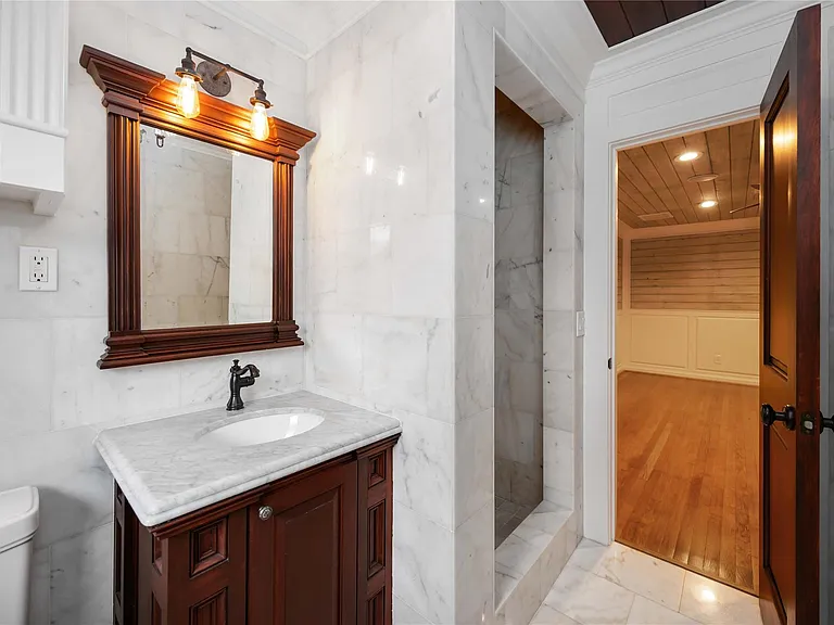 4031 Fernwood Dr — Photo 16
