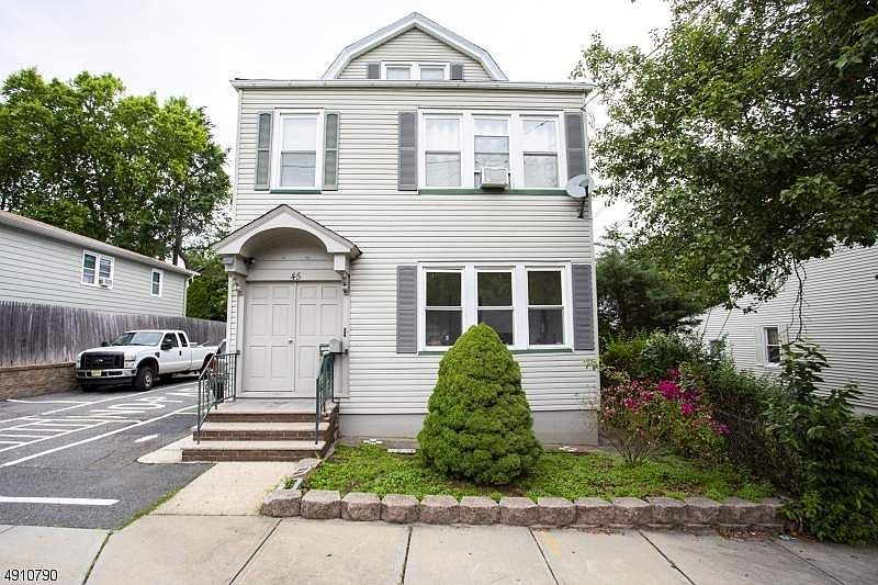1st image of 45 Llewellyn Ave