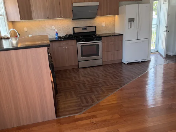(undisclosed Address), Staten Island, NY 10306