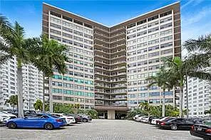 3800 Galt Ocean Dr #1511 — Photo 1