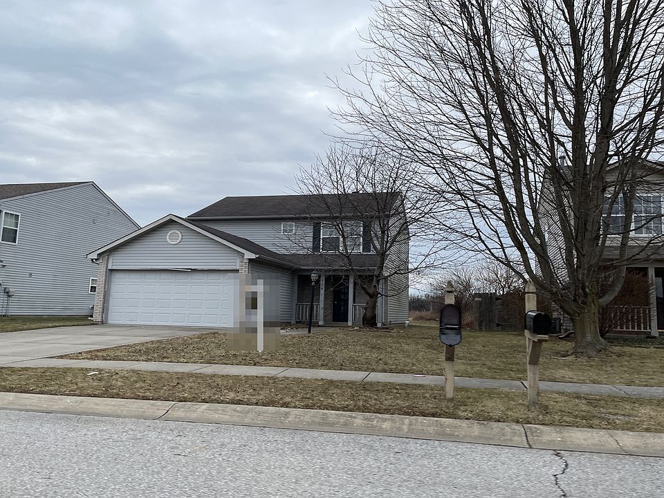 2nd image of 334 Bent Stream Ln
