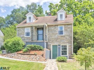 1012 Saint Charles Ave, Charlottesville, VA