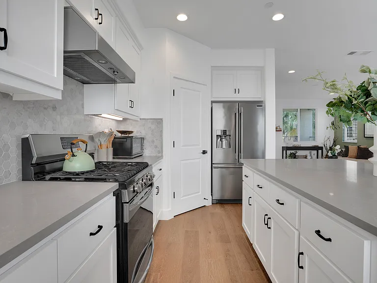 Longitude Dr — Photo 12