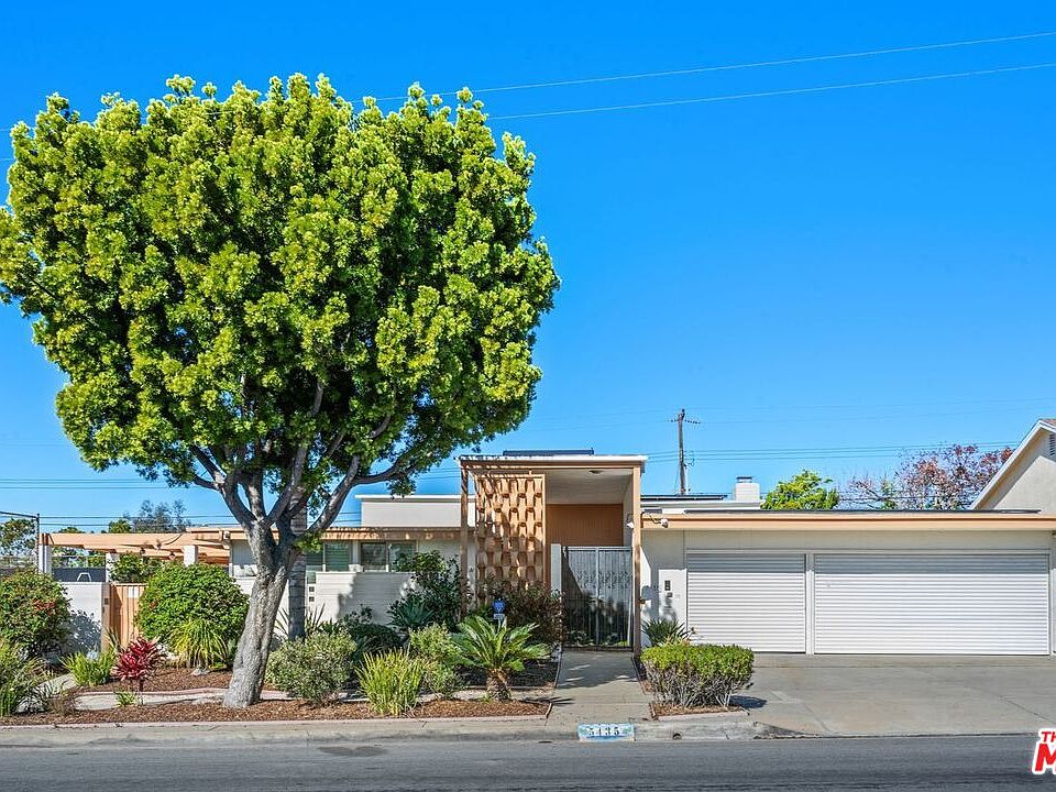 1st image of 5435 W 64th St