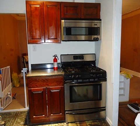 3rd image of 21220 Nashville Blvd