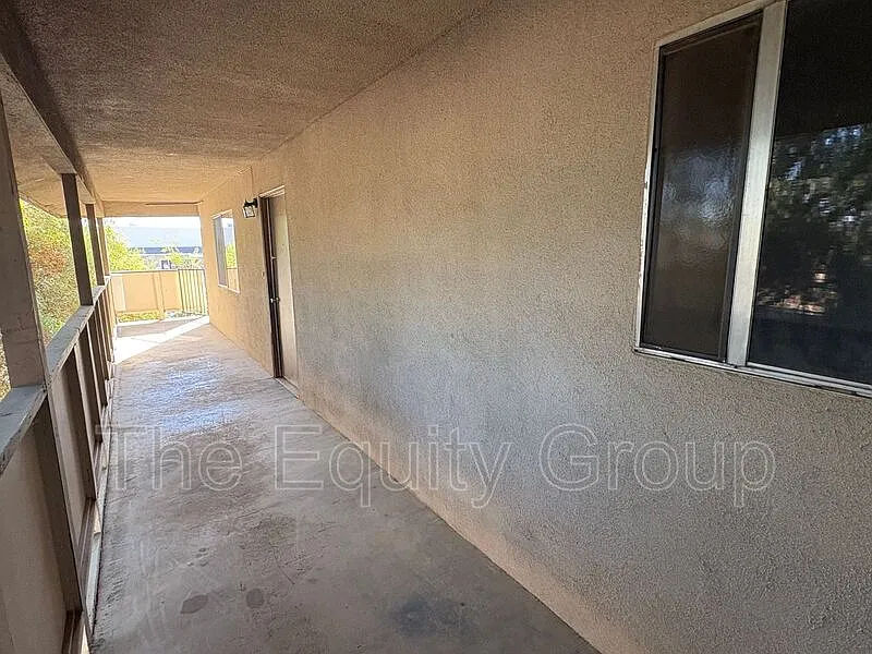 1 bed, 1.0 bath, $1,200 — Photo 4