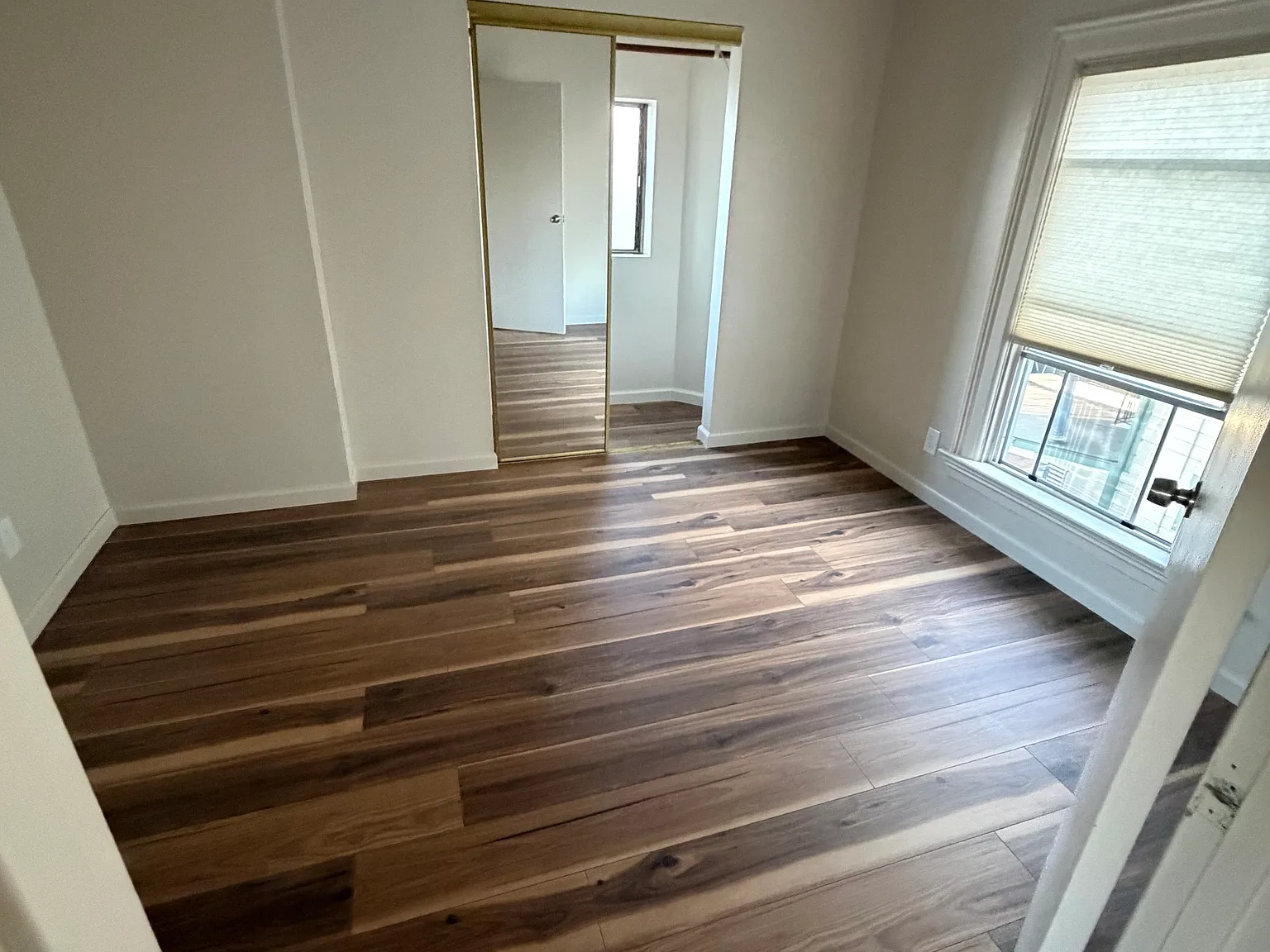 1 bed, 575 sqft, $1,700 — Photo 2