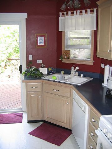 2nd image of 595 Wakefield Ct