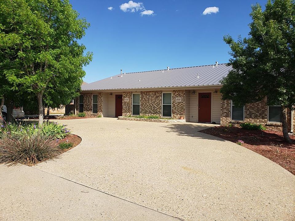 1st image of 6118 Denis Ln